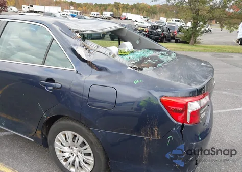 2014 Toyota Camry Le из США, поврежденный, VIN 4T4BF1FK9ER441374